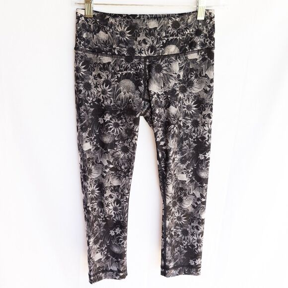 Lululemon Wunder Under Crop Pant Flowabunga Floral Womens 4 Black Gray Athletic - Picture 1 of 13